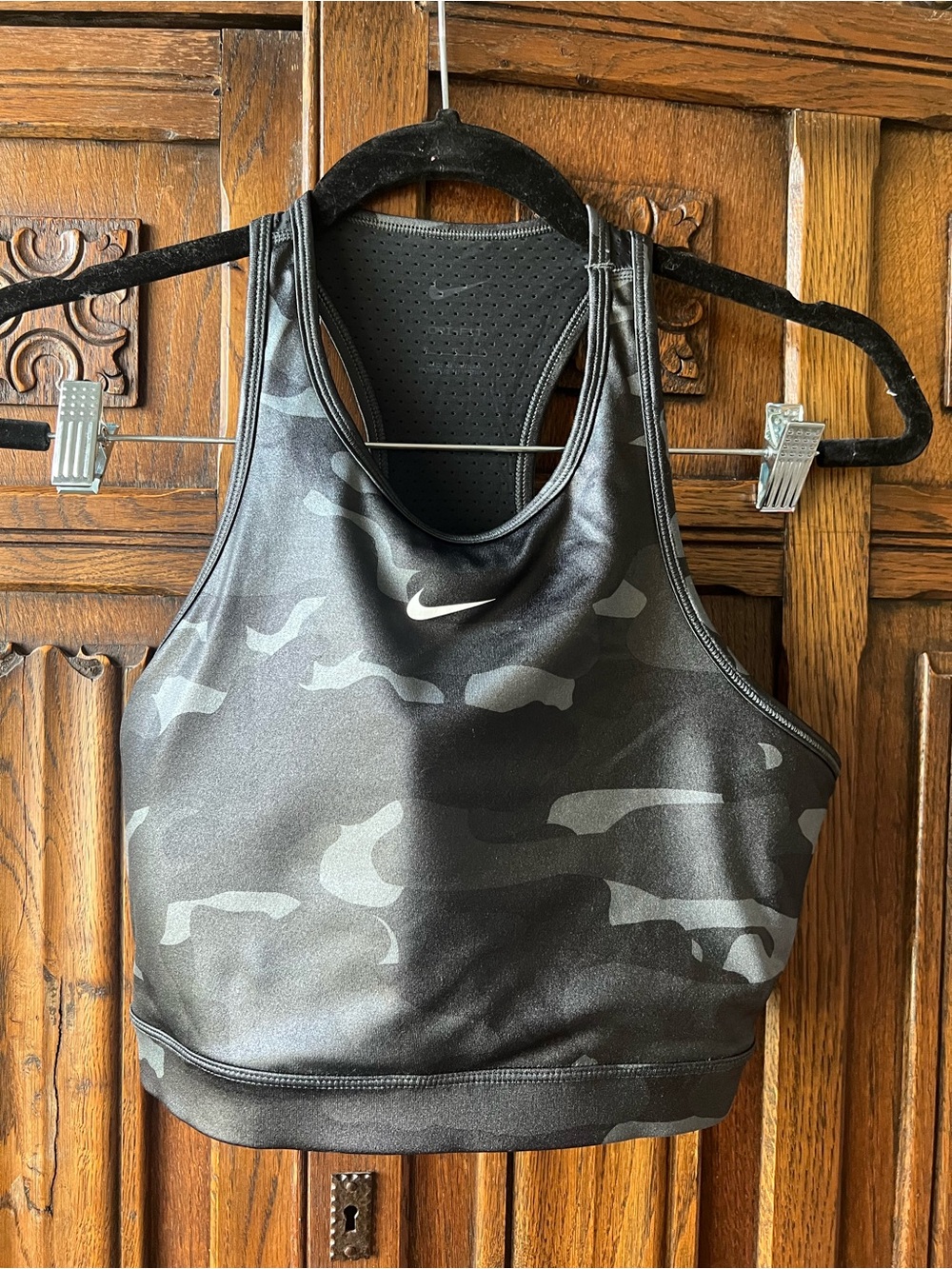 Nike Black Camo Racerback Sports Bra XL Dri-FIT Athletic Workout